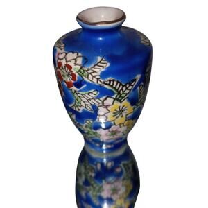 vintage hand painted Japanese vase.